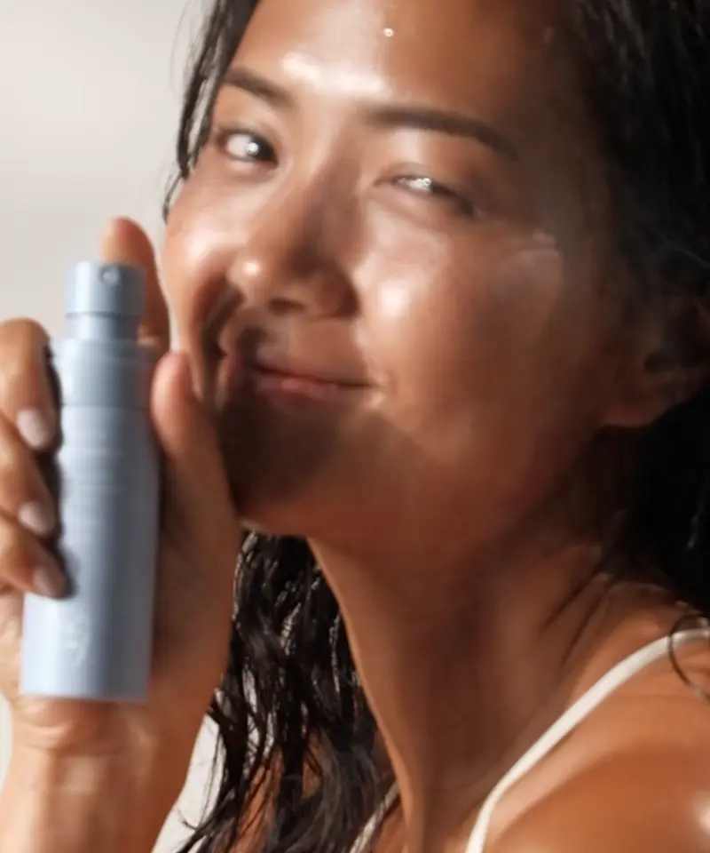 超清爽 · 身體防曬噴霧 SPF35 ✭✭✭✭ 15ML 超清爽 · 身體防曬噴霧 SPF35 ✭✭✭✭ 15ML